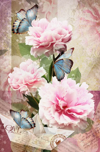 Flor postal. Cartão de parabéns com peônias, borboletas e barco de papel. Bela flor rosa primavera. Pode ser usado como cartão de saudação, convite para casamento, aniversário e outras férias acontecendo — Fotografia de Stock