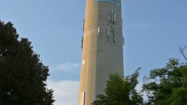 Viyana Donauturm kulede