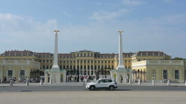 Schonbrunn будівлі у Відні — стокове відео