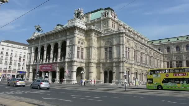 Viyana'da bina Staatsoper — Stok video
