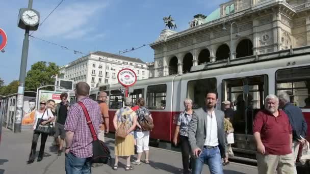 Staatsoper gebouw in Wenen — Stockvideo
