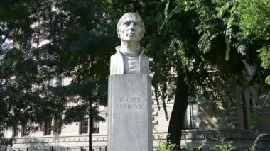 Ruder Boscovich büstü