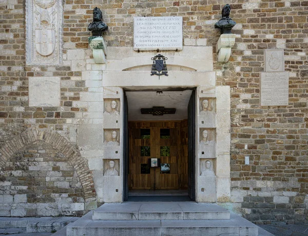 Trieste Itália Maio 2021 Porta Principal Catedral San Giusto — Fotografia de Stock