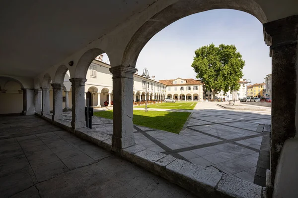 Gorizia Italie Mai 2021 Porche Voûté Ancien Palais Lantieri Dans — Photo