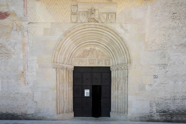Spilimbergo Italie Juin 2021 Détail Décoration Sur Porte Entrée Cathédrale — Photo