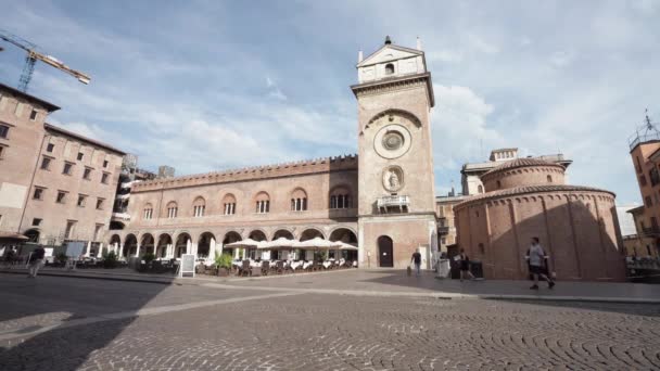 Mantua Italien Juli 2021 Utsikt Över Klocktornet Piazza Delle Erbe — Stockvideo