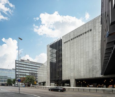 Oslo, Norveç. Eylül 2021 'de şehir merkezindeki Oslo Konser Salonu' nun dış görünüşü