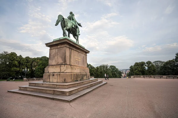 Oslo Noruega Septiembre 2021 Vista Estatua Ecuestre Carlos Xiv Rey — Foto de Stock
