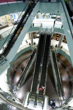 bir görünümde bir alışveriş merkezi Dubai