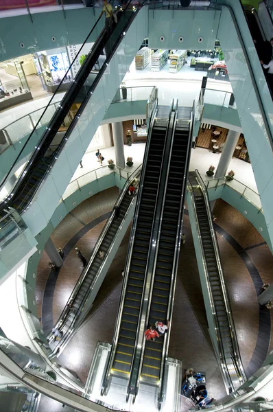 Een weergave in een shopping center van Dubai — Stockfoto