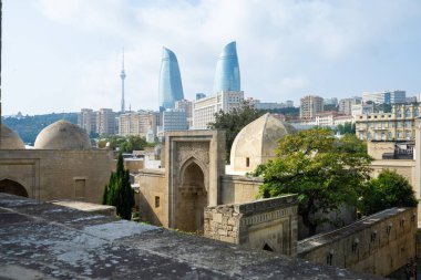 Bakü, Azerbaycan. 9 Ekim 2025. Eski şehir merkezindeki Shirvanshahs Sarayı 'nın dış görünüşü