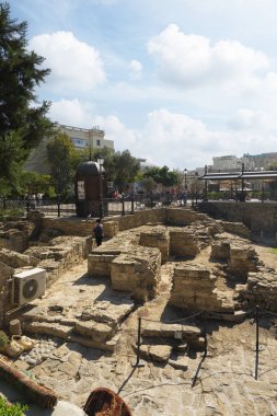 Bakü, Azerbaycan. 10 Ekim 2025. Şehir merkezindeki Hacı Bani Hamamı 'nın panoramik manzarası.
