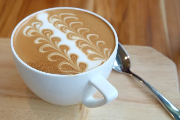 Uma xícara de Caffe Latte Art — Fotografia de Stock