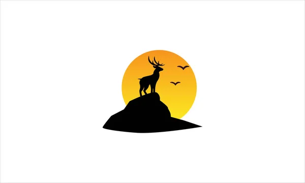 Deer Top Mountain Icon Logo Vector Illustration Design — Stock Vector