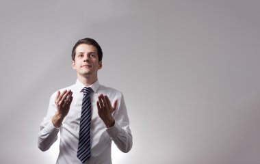 yakışıklı genç işadamı