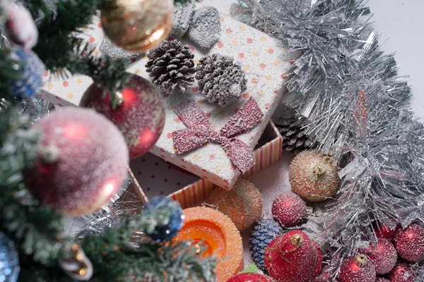 Árbol de Navidad decorado — Foto de Stock