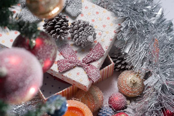 Árbol de Navidad decorado — Foto de Stock