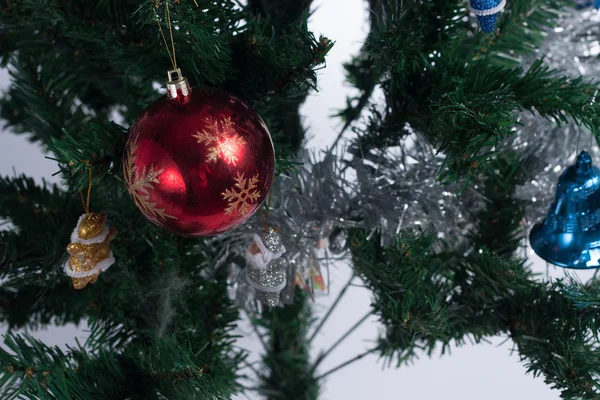 Arbre de Noël décoré — Photo