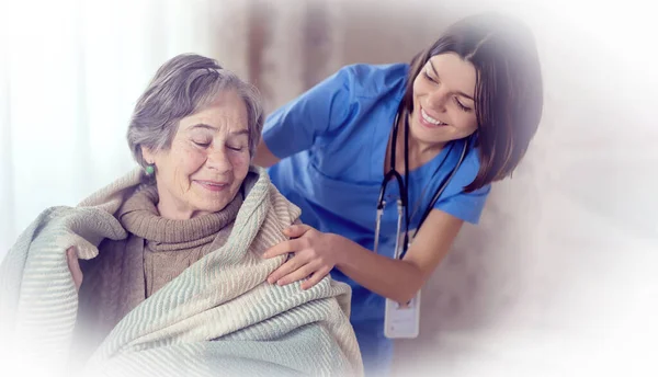 Happy retired woman and trust between doctor and patient. — Stock Photo, Image