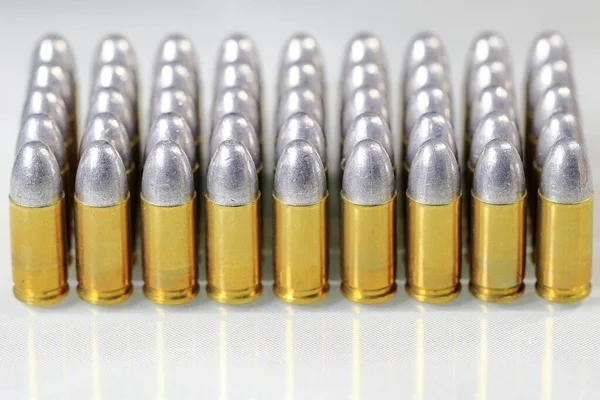Pack Bullets 9Mm Parabellum Lrn Lead Nose Isolate White Background — Stockfoto