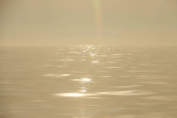 Sea Fog Line Horizon Dissolving Fog Blurred Sun Irish Sea — Stock Photo, Image