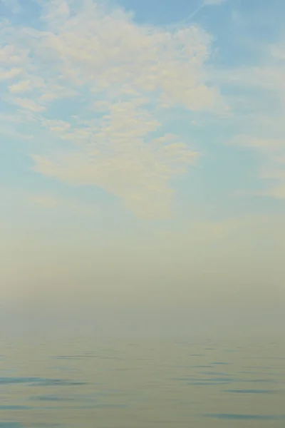 Prachtige Lijn Van Kleurhorizon Oplossen Mist Ierse Zee Mist Mistig — Stockfoto