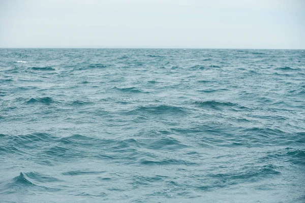 Деталь Сонячного Світла Відображає Сяюче Море Іскрометник Воді Фон Морська — стокове фото