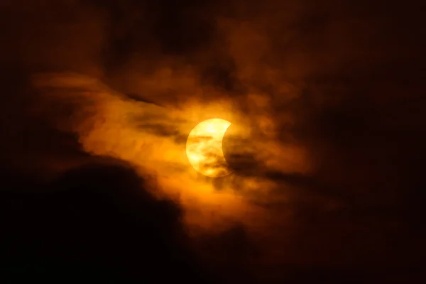 Partial solar eclipse in Thailand — Stock Photo, Image
