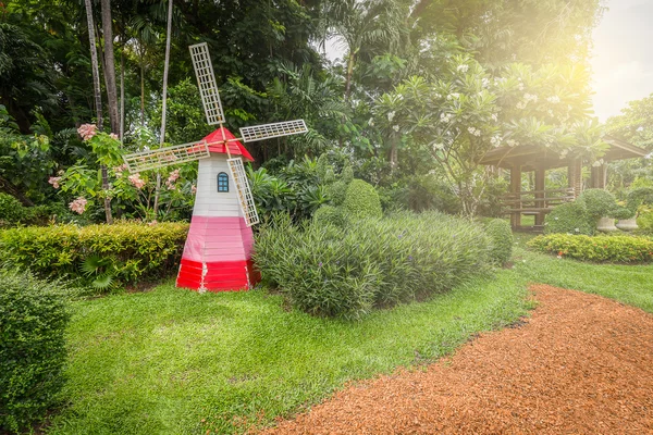 Jardim de turbinas eólicas — Fotografia de Stock