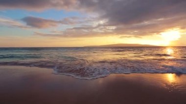 Beutiful Sandy Beach Sunset