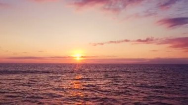 Günbatımı üzerinde hava gün batımı görünümü