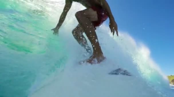 POV Surfing (câmera lenta ) — Vídeo de Stock