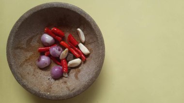 Kavanozda kırmızı biber