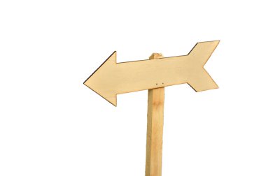 Tahta ok işaretçisi beyaz arkaplanda izole edilmiş..