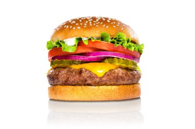 Mükemmel hamburger klasik Amerikan çizburgeri. Beyaz yansıma üzerine izole edilmiş.