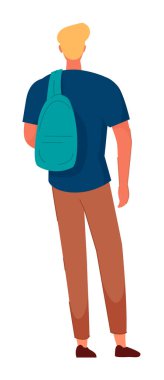 Sırt çantalı genç bir adam beyazın üzerinde tek başına duruyor.