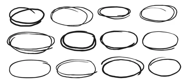 Marco redondo de elipse dibujado a mano o conjunto de círculo de garabato —  Fotos de Stock