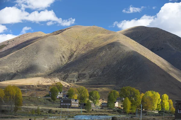 Paisaje del puente Xin du — Foto de Stock