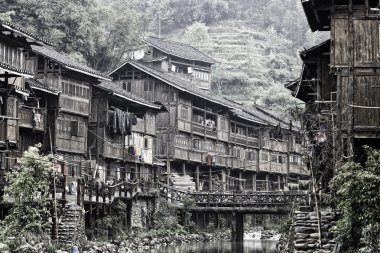 GUI zhou miao miao