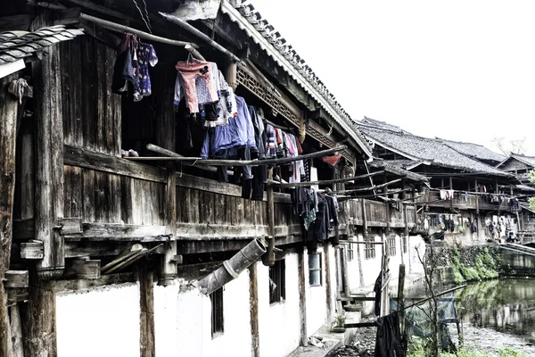 GUI zhou miao miao