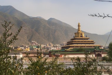 Labrang sahne Xia o