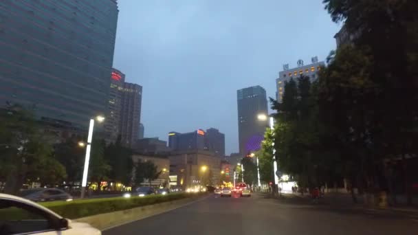 Noc Ren Min Nan Lu, w prowincji miasta Chengdu, Sichuan, Chiny — Wideo stockowe