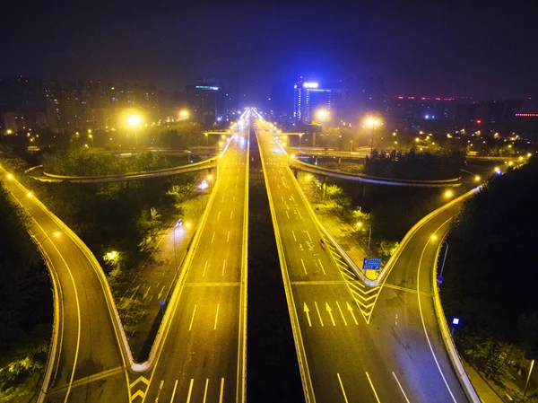 Chengdu, Sichuan, China, Avenida Tianfu à noite — Fotografia de Stock