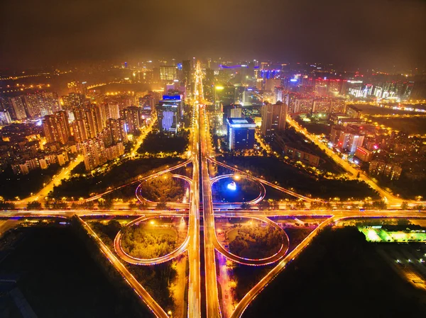 Chengdu, Sichuan, China, Avenida Tianfu à noite — Fotografia de Stock