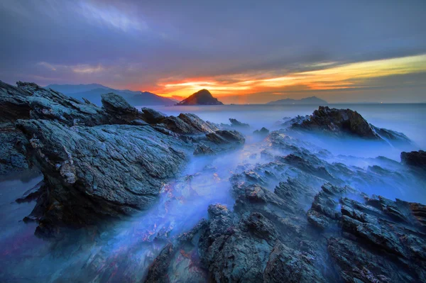 Sunrise Black Rock Beach Shenzhen, Čína,. — Stock fotografie