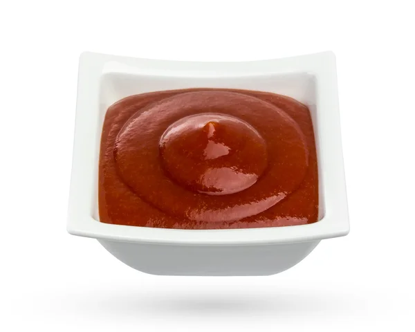 Tazón de ketchup aislado sobre fondo blanco — Foto de Stock