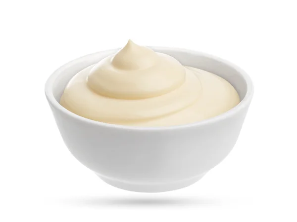 Mayonnaise in kleiner Schüssel isoliert auf weißem Hintergrund. — Stockfoto