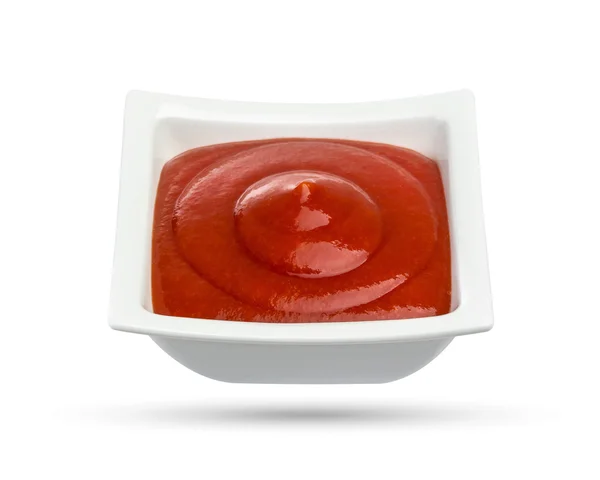 Molho de tomate ou ketchup isolado em branco — Fotografia de Stock
