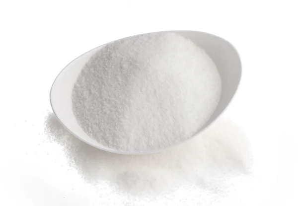 Zucker in Schüssel isoliert auf weißem Hintergrund — Stockfoto
