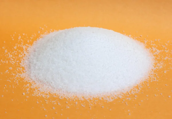 Açúcar branco isolado — Fotografia de Stock